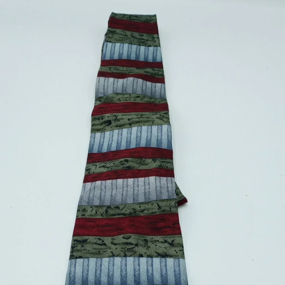 Cocktail Collection Tie 59.5"L - Picture 4 of 10